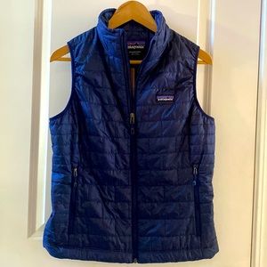 Woman’s Patagonia Navy blue Vest Brand New with tags!!